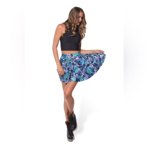 Blackmilk - XL - KOI PURPLE CHEERLEADER SKIRT - Picture 3 of 9